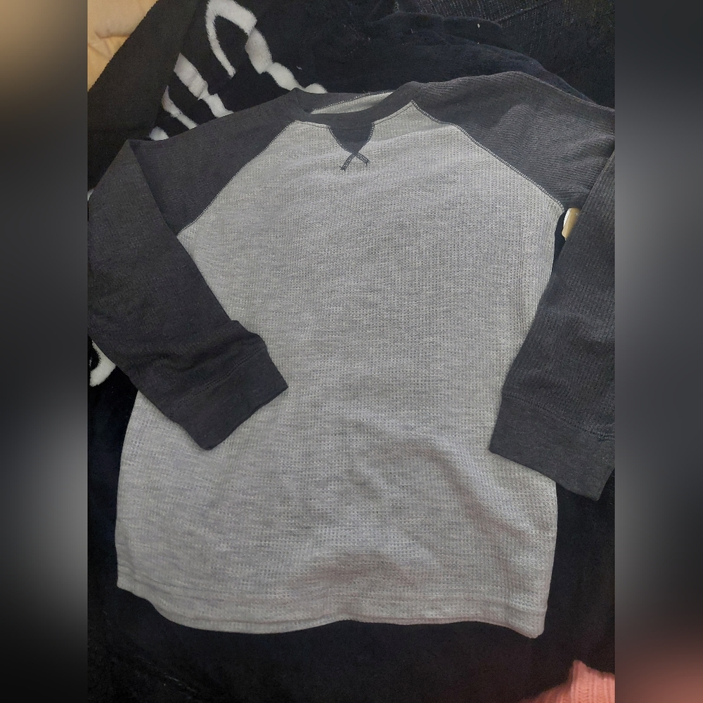 Nwt Thereabouts thermal sleep shirt medium 10/12‎
